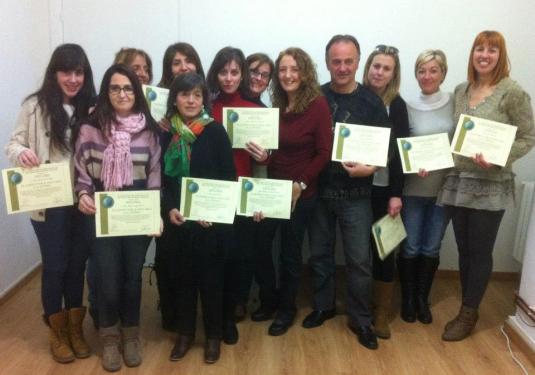 560096_377852128996638_2044993093_n